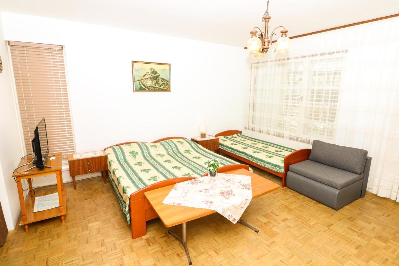 Apartments Magasic With Terrace 巴斯卡 外观 照片