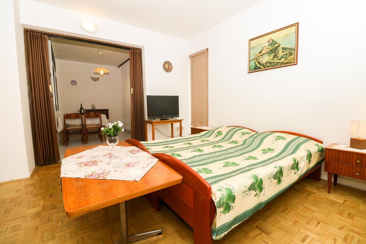 Apartments Magasic With Terrace 巴斯卡 外观 照片