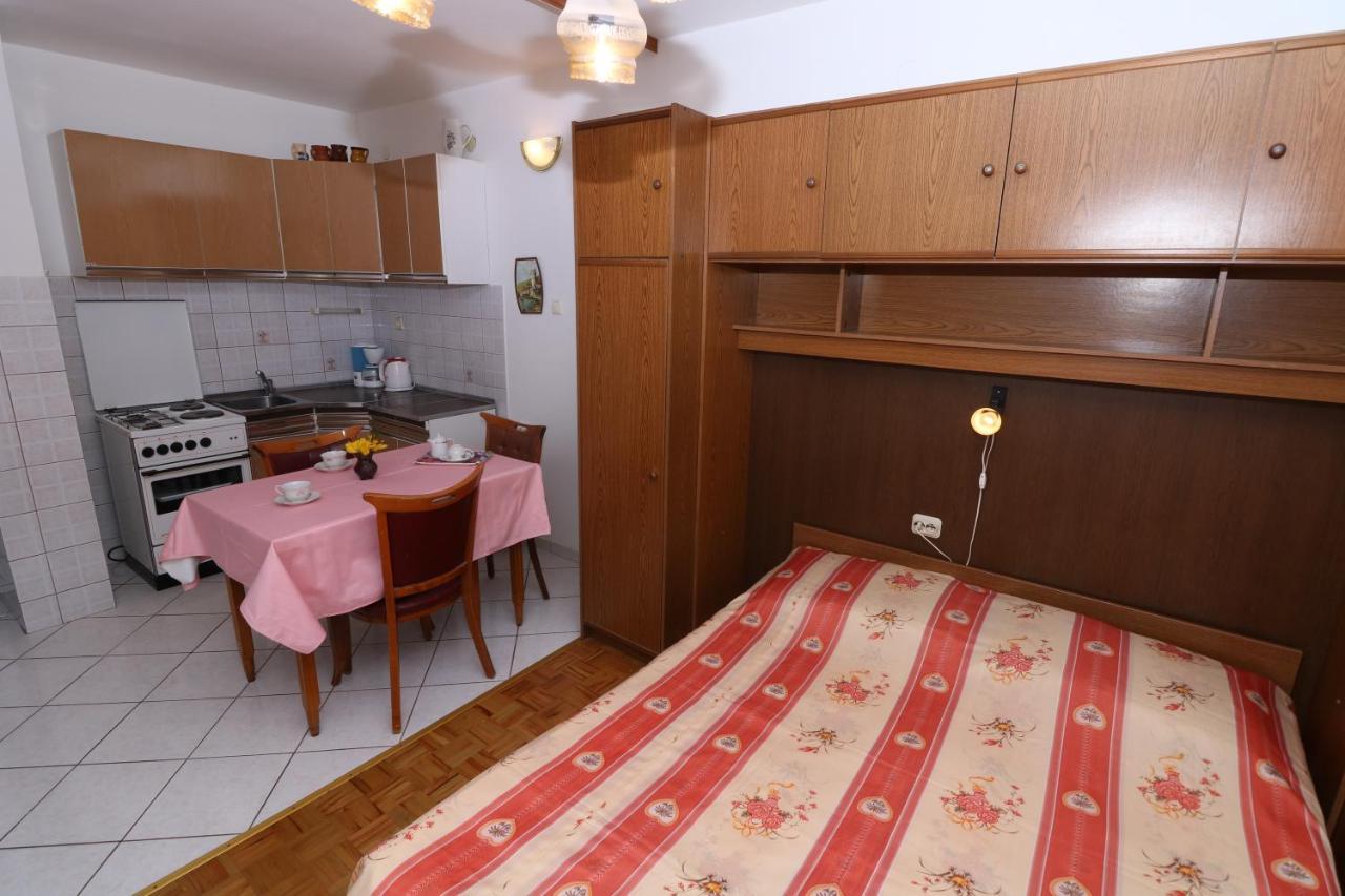 Apartments Magasic With Terrace 巴斯卡 外观 照片